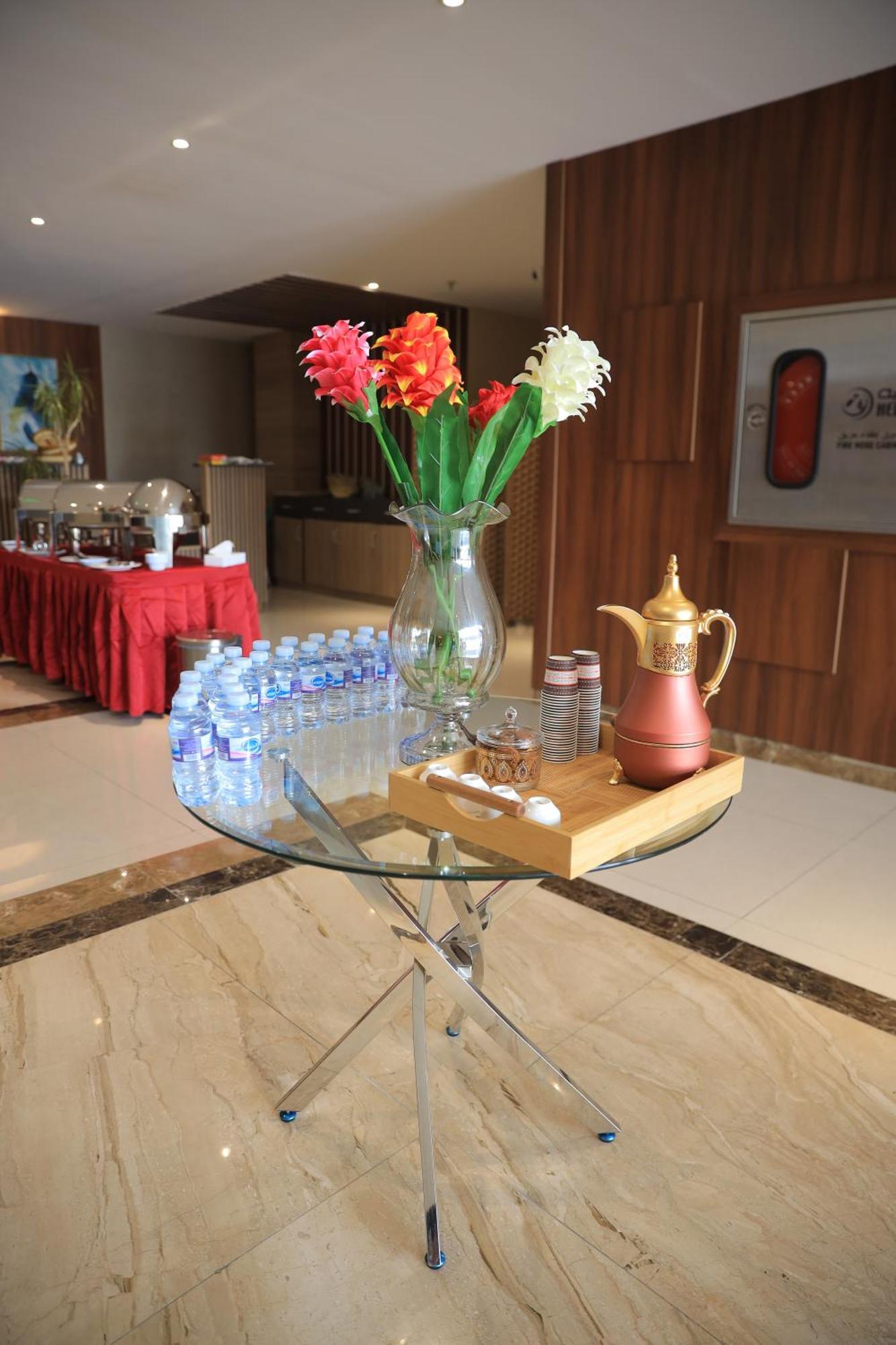 Red Fall Hotel
